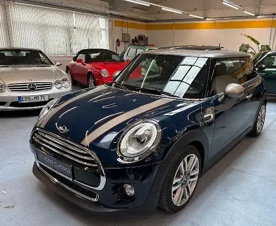 Gebraucht Mini Cooper Chili 136 PS (100 kW) 2018 Lapisluxury blue Kleinwagen