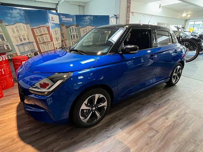 Neu Suzuki Swift Comfort+ 83 PS (61 kW) 2025 Blau Kleinwagen