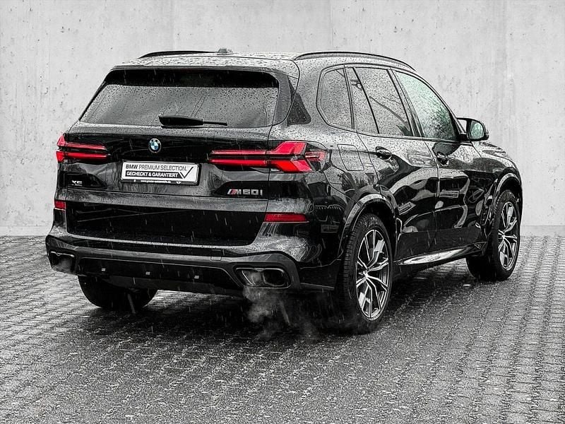 Gebraucht BMW X5 M Sport 530 PS (389 kW) 2023 Schwarz SUV