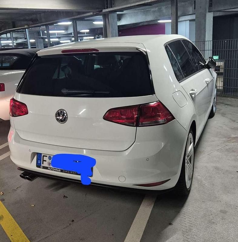 Gebraucht VW Golf VII Edition 150 PS (110 kW) 2015 Weiß Limousine