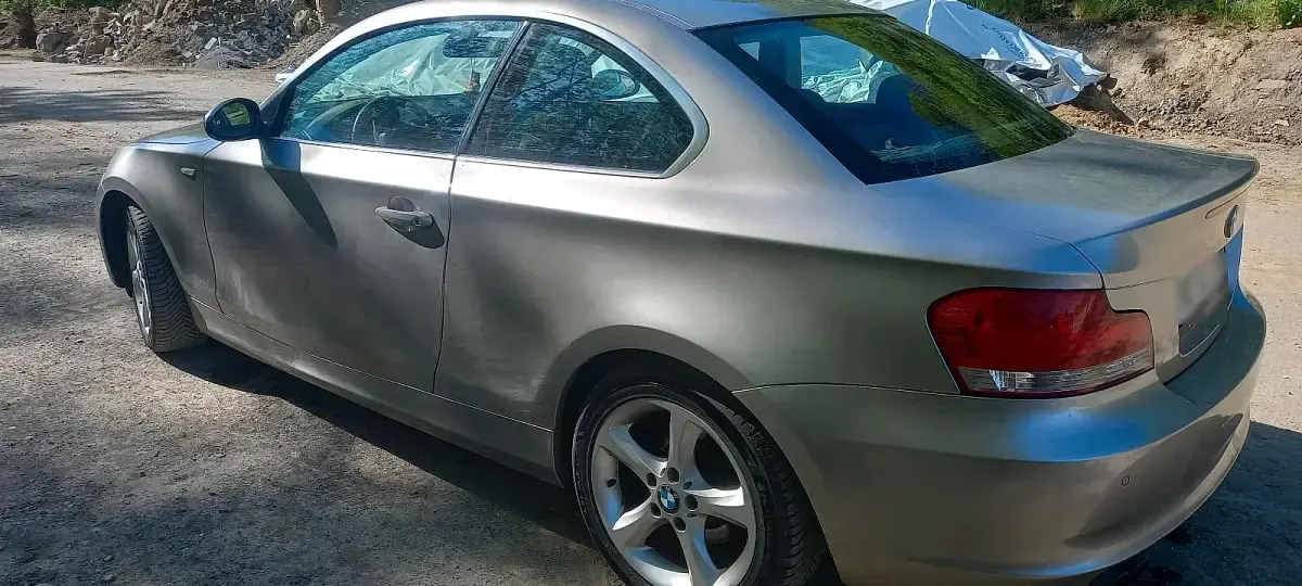 Używany BMW 125 Coupé 218 KM (160 kW) 2009 Srebrny Coupe