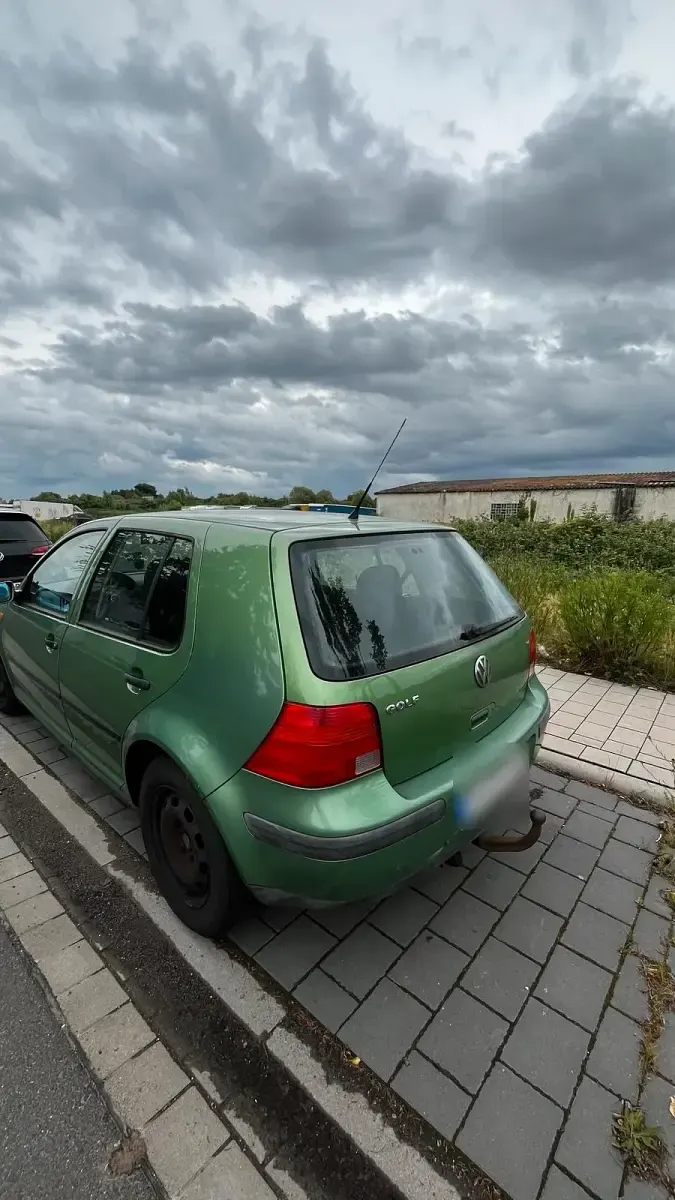 Gebraucht VW Golf IV 140 PS (102 kW) 2004 Grün Kleinwagen