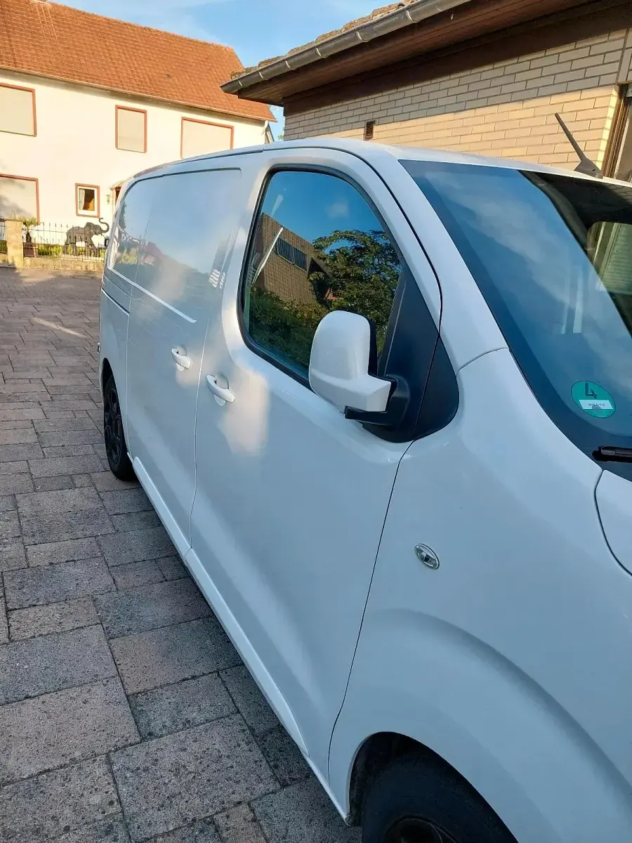 Gebraucht Citroën Jumpy 116 PS (85 kW) 2018 Weiß Van / Kleinbus