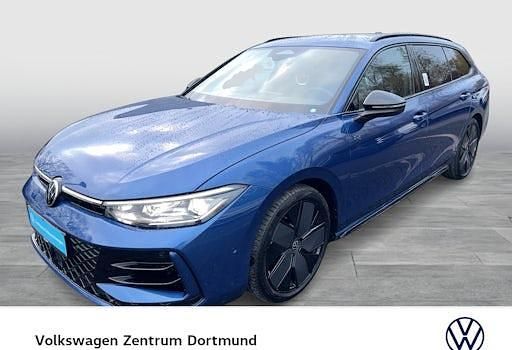 Gebraucht VW Passat R-line 265 PS (194 kW) 2025 Blau Kombi