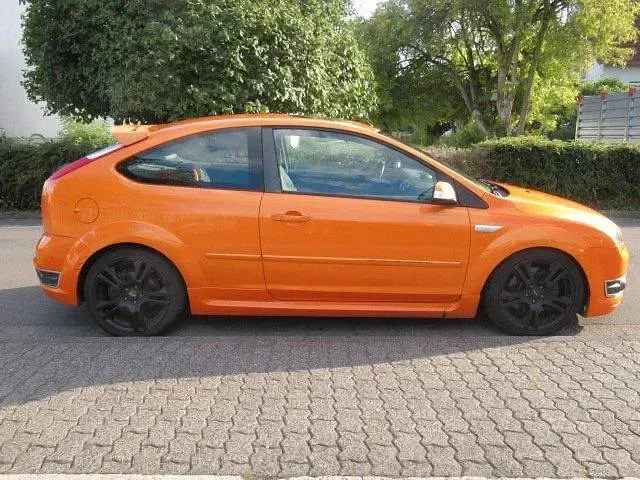 Gebraucht Ford Focus ST 225 PS (165 kW) 2005 Orange Limousine