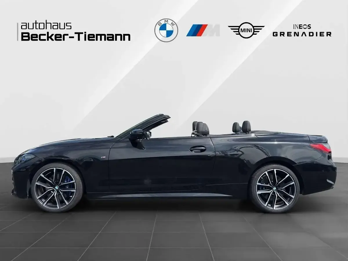 Gebraucht BMW M4 Cabriolet 374 PS (275 kW) 2022 Saphirschwarz Cabrio