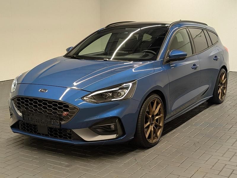 Performanceblaumet, Gebraucht 2021 Ford Focus ST Kombi | 27.980 € (Superpreis) - Bild 1/4