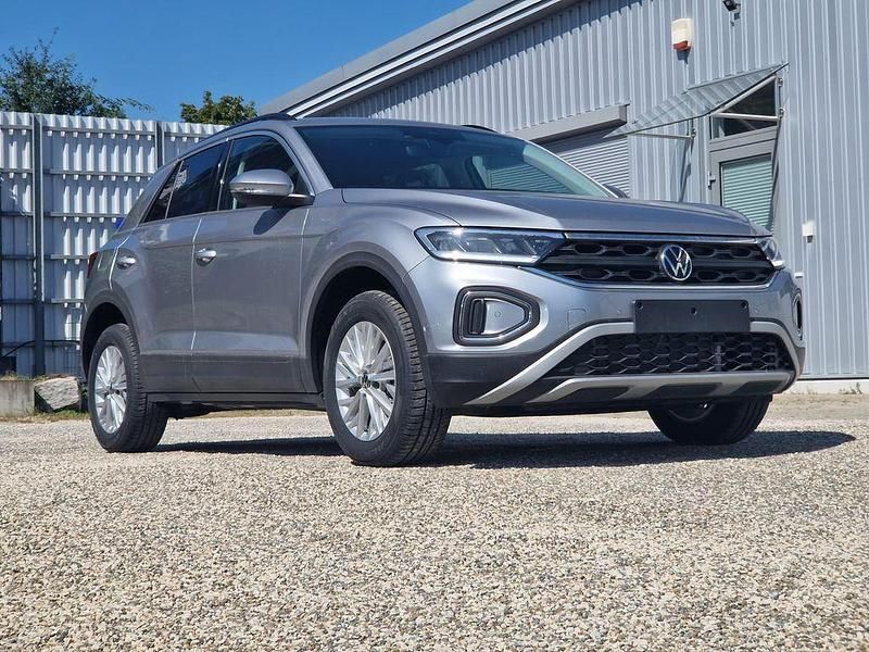 Gebraucht VW T-Roc Life 150 PS (110 kW) 2022 Silber SUV