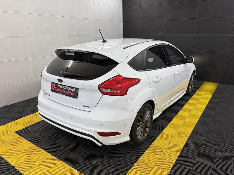 Gebraucht Ford Focus ST-Line 140 PS (102 kW) 2018
