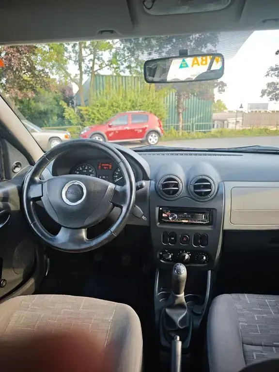 Gebraucht Dacia Sandero Lauréate 75 PS (55 kW) 2009 Schwarz Limousine