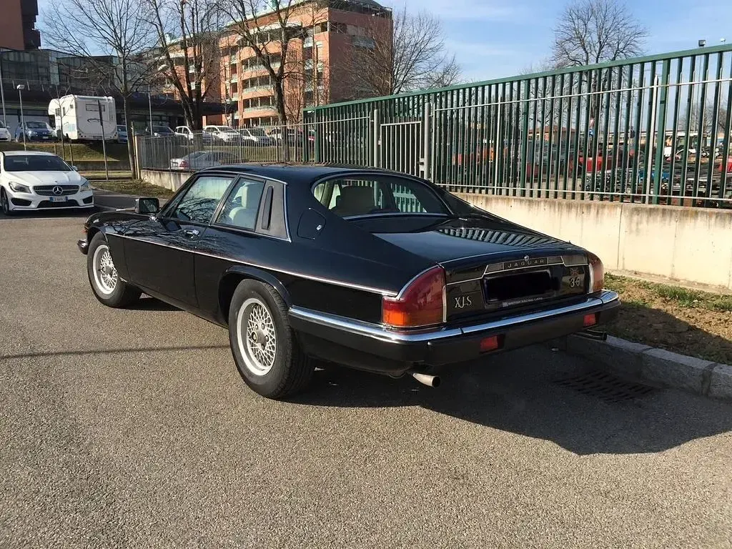 Usata Jaguar XJS 228 CV (167 kW) 1988 Nero