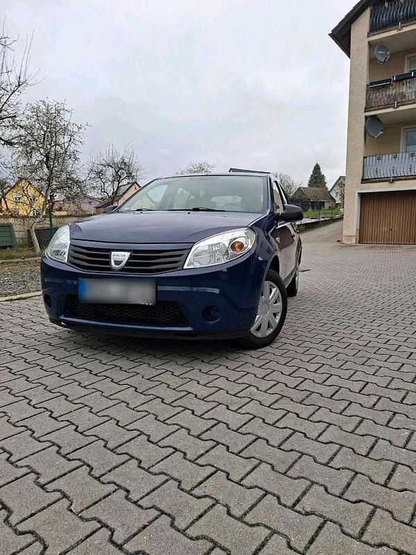 Gebraucht Dacia Sandero 84 PS (61 kW) 2009 Blau Kleinwagen