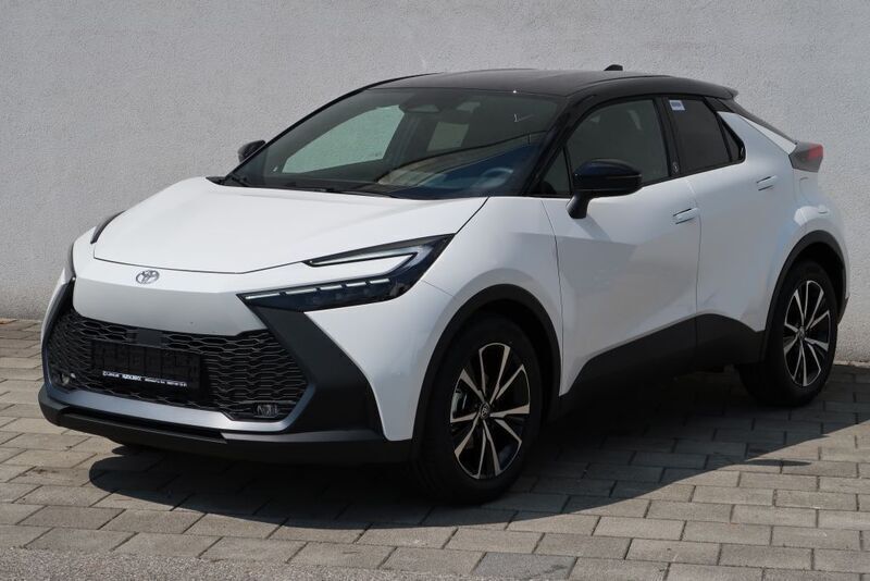Platinumweiss perleffekt/schwa Neu 2024 Toyota C-HR Team SUV | 33.190 € (Fairer Preis) - Bild 1/4