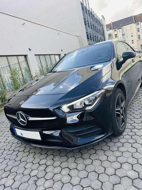Gebraucht Mercedes CLA250e 160 PS (117 kW) 2020 Schwarz Limousine