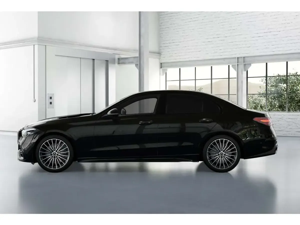 Gebraucht Mercedes C300 AMG 265 PS (194 kW) 2022 Schwarz Limousine