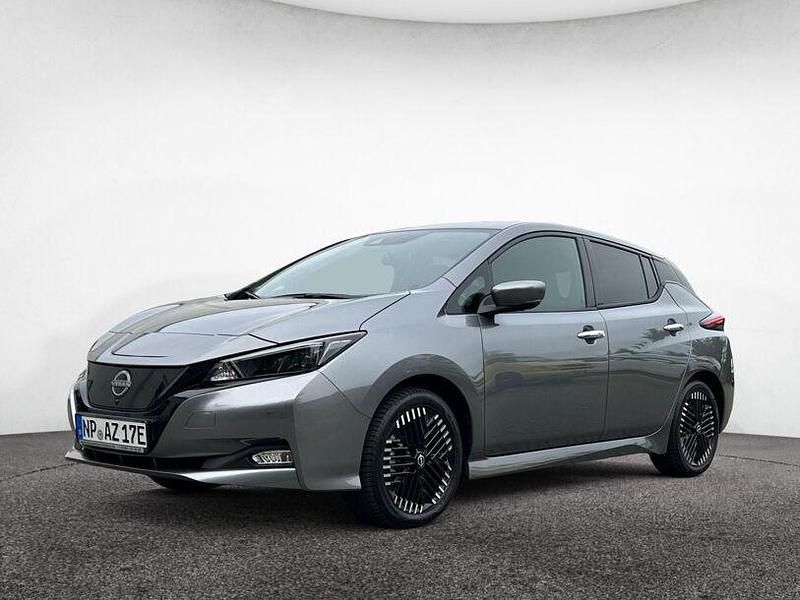 Gun metallic (m) (metallic) Gebraucht 2023 Nissan Leaf N-Connecta Kleinwagen | 23.990 € (Teuer) - Bild 1/4