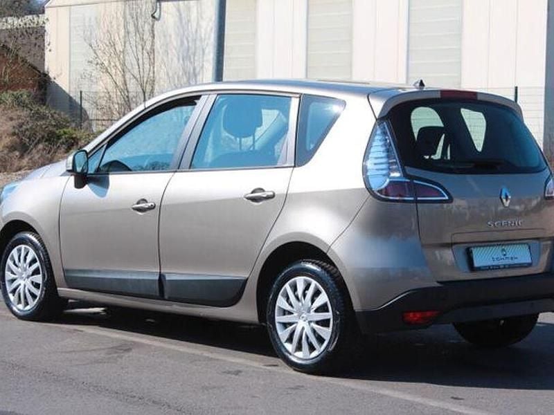 Gebraucht Renault Scénic III Expression 110 PS (80 kW) 2012 Silber Van / Kleinbus