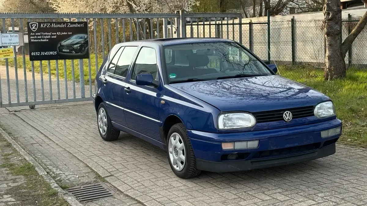 Gebraucht VW Golf III 75 PS (55 kW) 1997 Andere farben Limousine