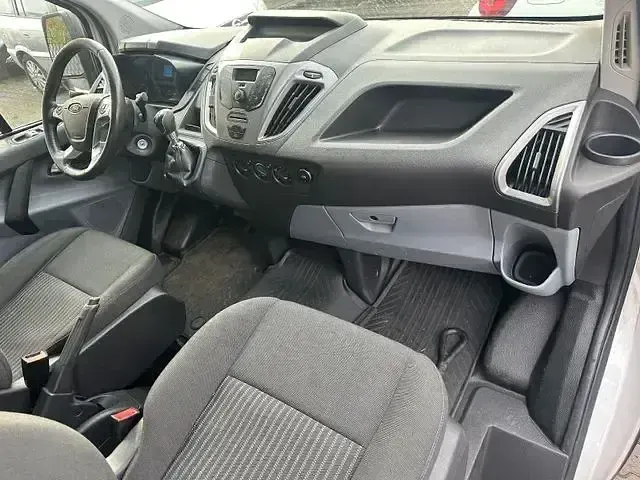Gebraucht Ford Transit Custom 125 PS (91 kW) 2016 Weiß Van / Kleinbus