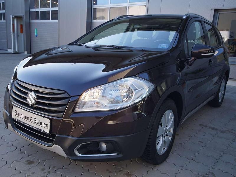 Braun Gebraucht 2013 Suzuki SX4 S-Cross Comfort SUV | 10.770 € (Fairer Preis) - Bild 1/4