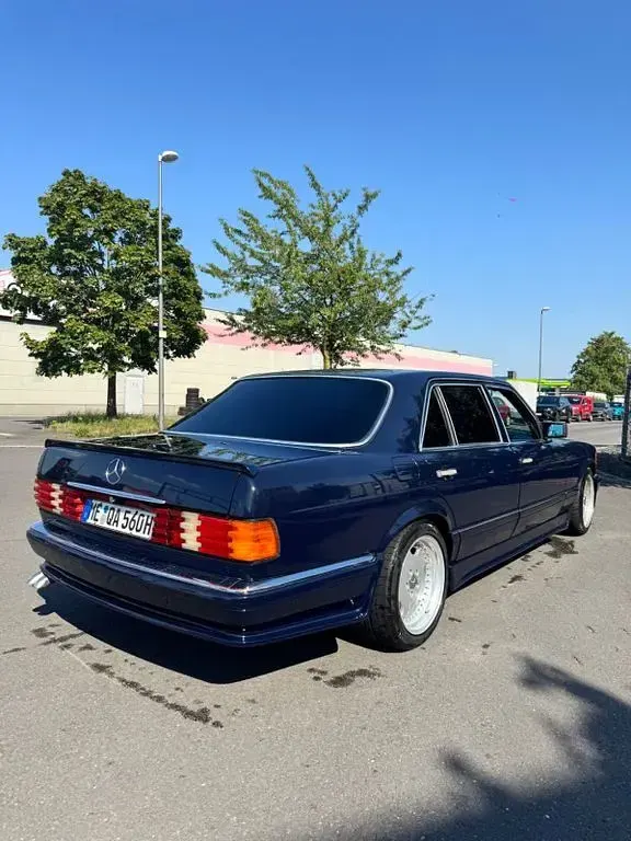 Gebraucht Mercedes 560 408 PS (300 kW) 1990 Blau Limousine