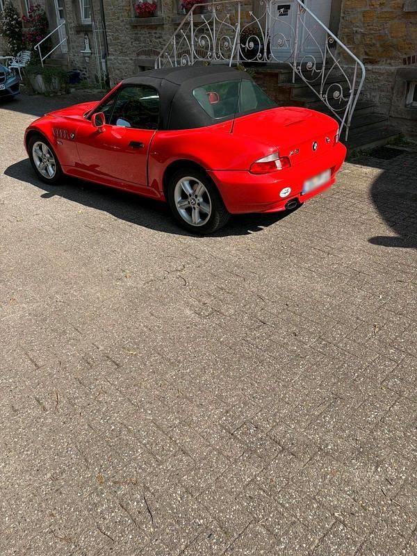 Gebraucht BMW Z3 118 PS (86 kW) 2001 Rot Cabrio