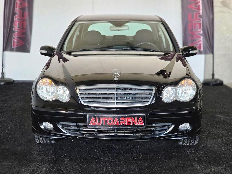 Gebraucht Mercedes C220 150 PS (110 kW) 2006 Schwarz Limousine