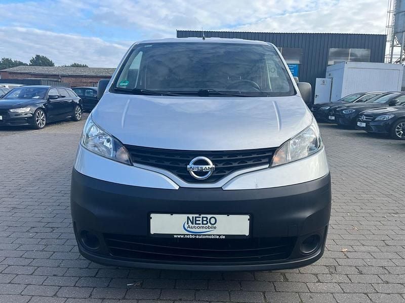 Gebraucht Nissan NV200 Comfort 90 PS (66 kW) 2018 Silber Van / Kleinbus