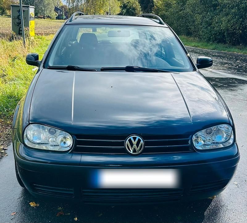 Schwarz Gebraucht 2000 VW Golf IV Edition Kombi | 500 € (Superpreis) - Bild 1/4