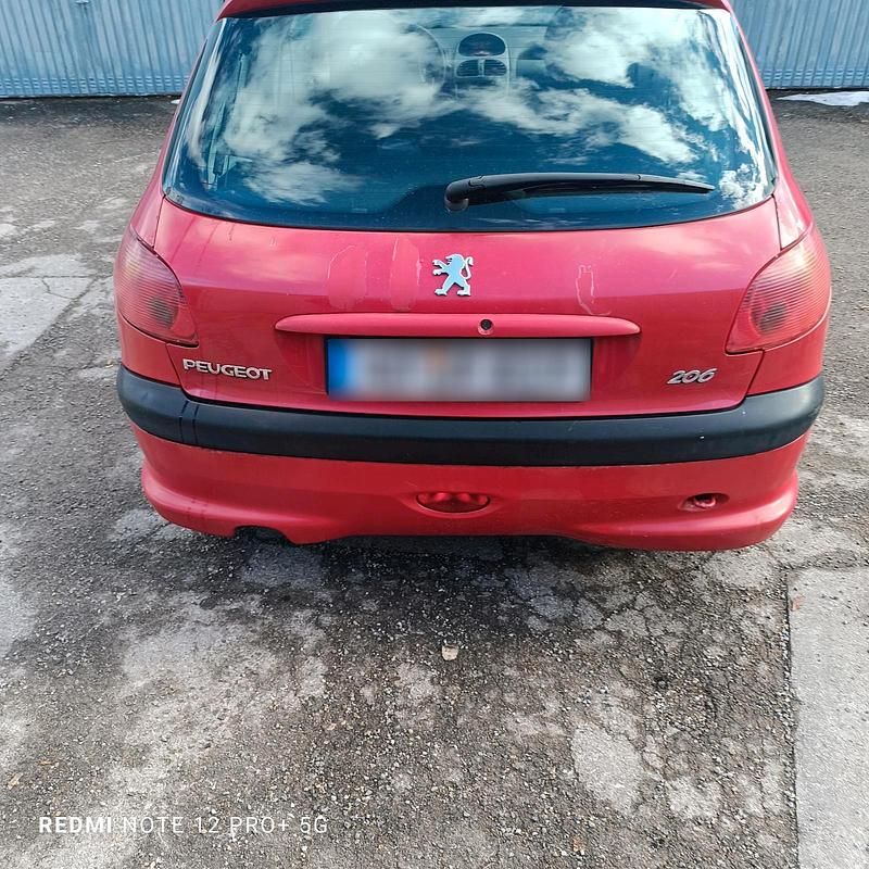 Gebraucht Peugeot 206 60 PS (44 kW) 2001 Kleinwagen