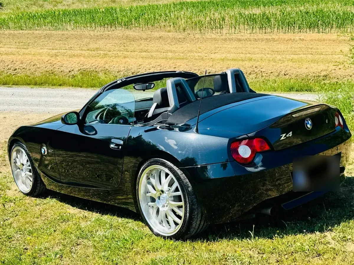 Gebraucht BMW Z4 150 PS (110 kW) 2006 Schwarz Cabrio