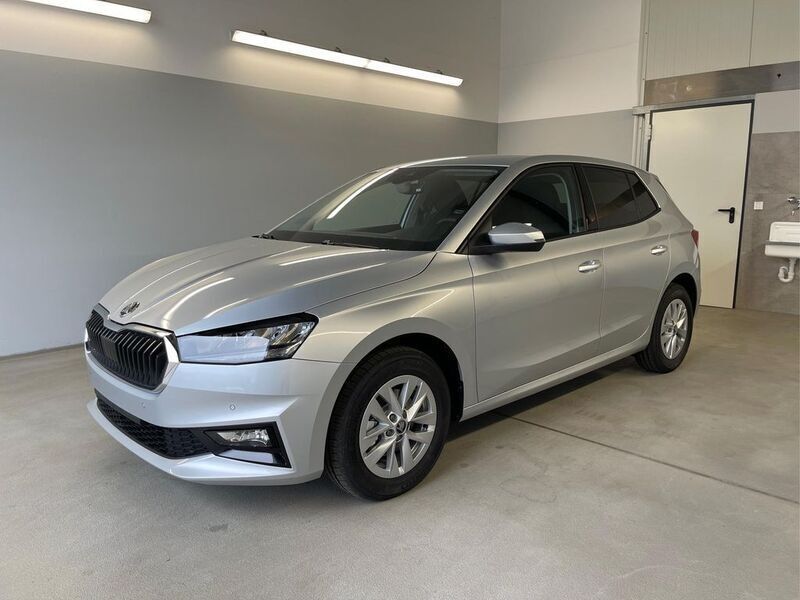 Silber Neu 2025 Skoda Fabia Selection Limousine | 22.990 € (Fairer Preis) - Bild 1/4