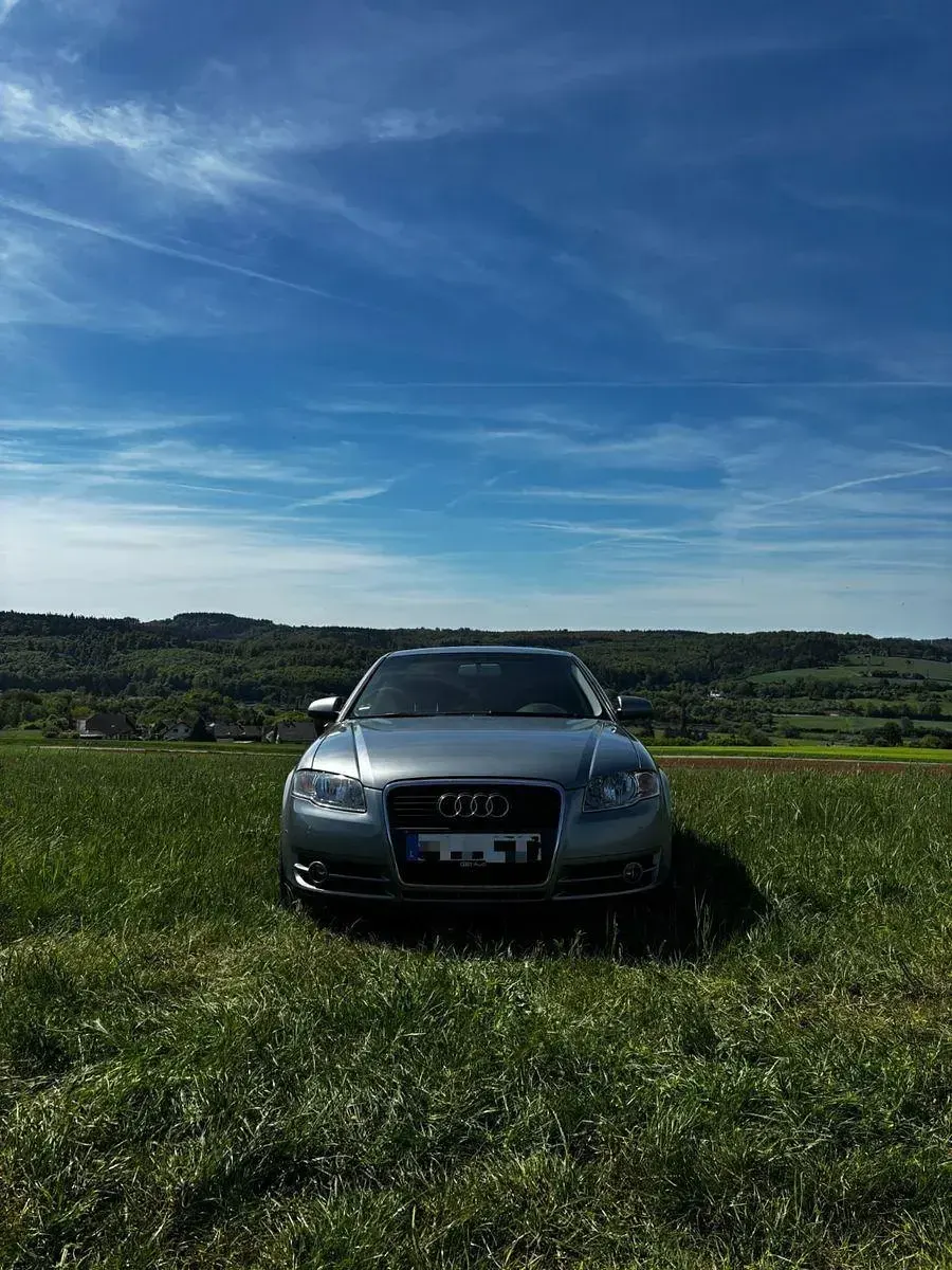 Second-hand Audi A4 131 CP (96 kW) 2006 Gri Berlinǎ