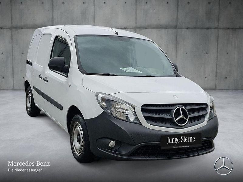 Gebraucht Mercedes Citan 108 80 PS (58 kW) 2020 Weiß Van / Kleinbus