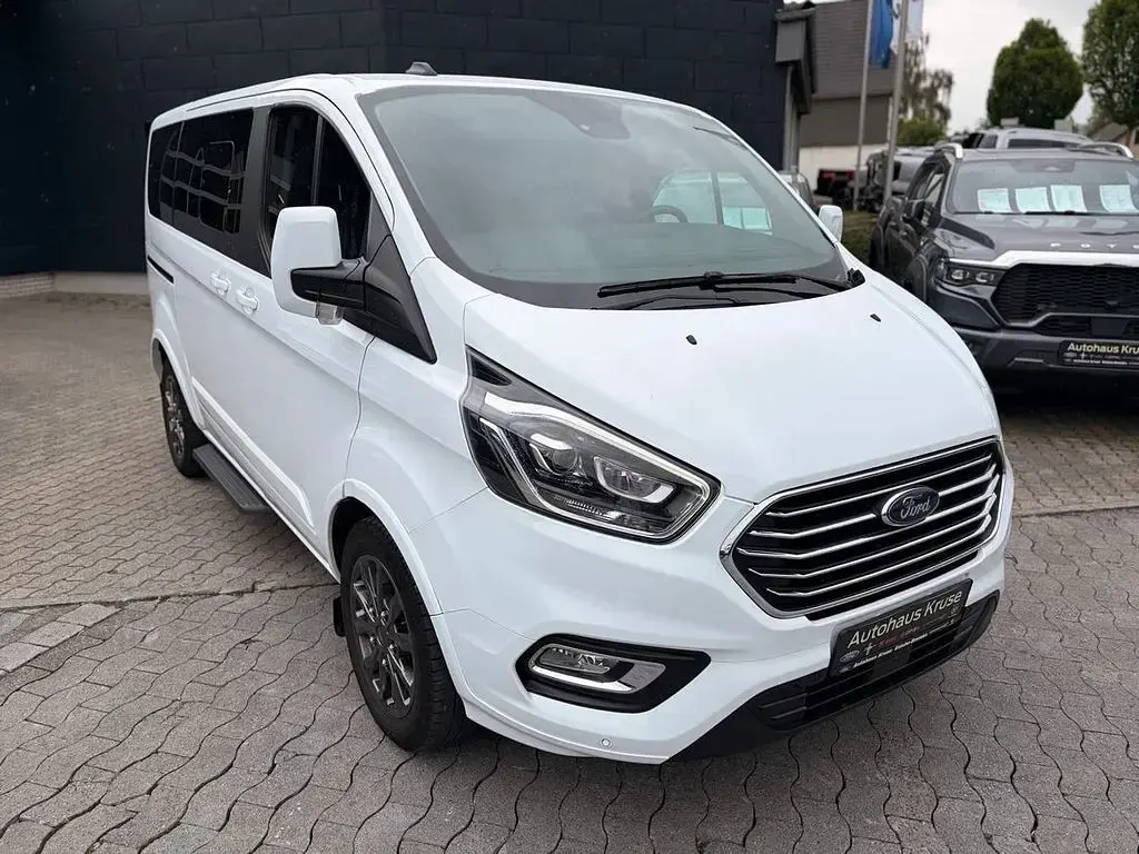 Gebraucht Ford Tourneo Titanium X 185 PS (136 kW) 2020 Weiß Van / Kleinbus