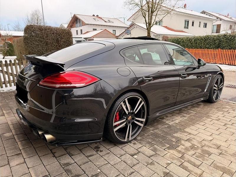 Gebraucht Porsche Panamera Turbo 500 PS (367 kW) 2011 Schwarz Limousine