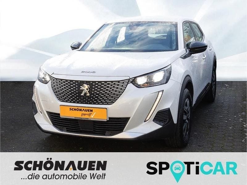 Gebraucht Peugeot e-2008 Active 100 kW (136 PS) 2023 Weiß SUV