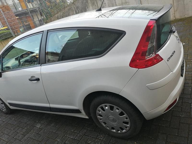 Gebraucht Citroën C4 88 PS (64 kW) 2009 Weiß Limousine