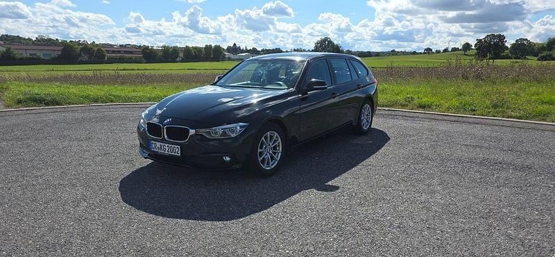 Gebraucht BMW 320 Efficient Dynamics 163 PS (119 kW) 2016 Schwarz Kombi