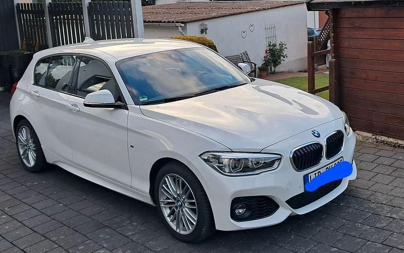Weiß Gebraucht 2018 BMW 116 M Sport Kleinwagen | 14.600 € (Fairer Preis) - Bild 1/4