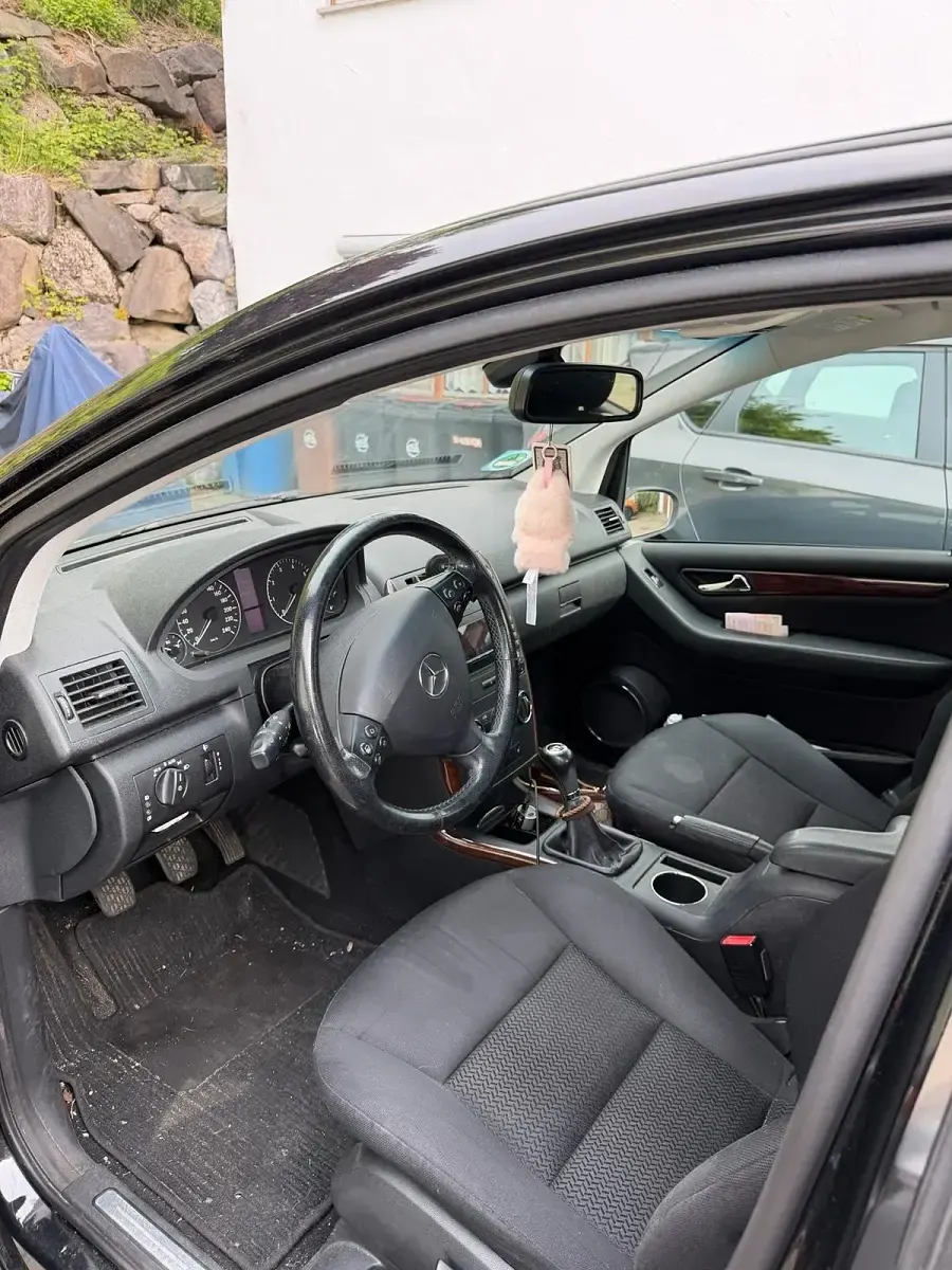 Gebraucht Mercedes A170 95 PS (69 kW) 2006 Schwarz Kleinwagen