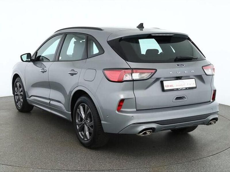 Gebraucht Ford Kuga ST-Line 120 PS (88 kW) 2024 Silber SUV