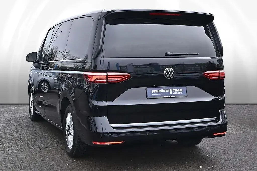 Neu VW Multivan Style 150 PS (110 kW) 2026 Schwarz Van / Kleinbus