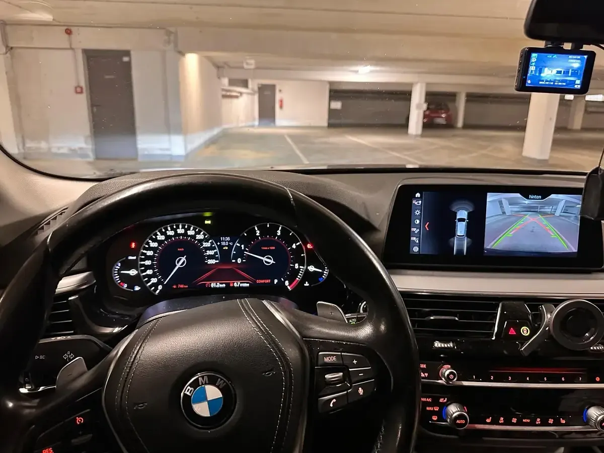 Gebraucht BMW 530 Sport Line 265 PS (194 kW) 2017 Schwarz Kombi