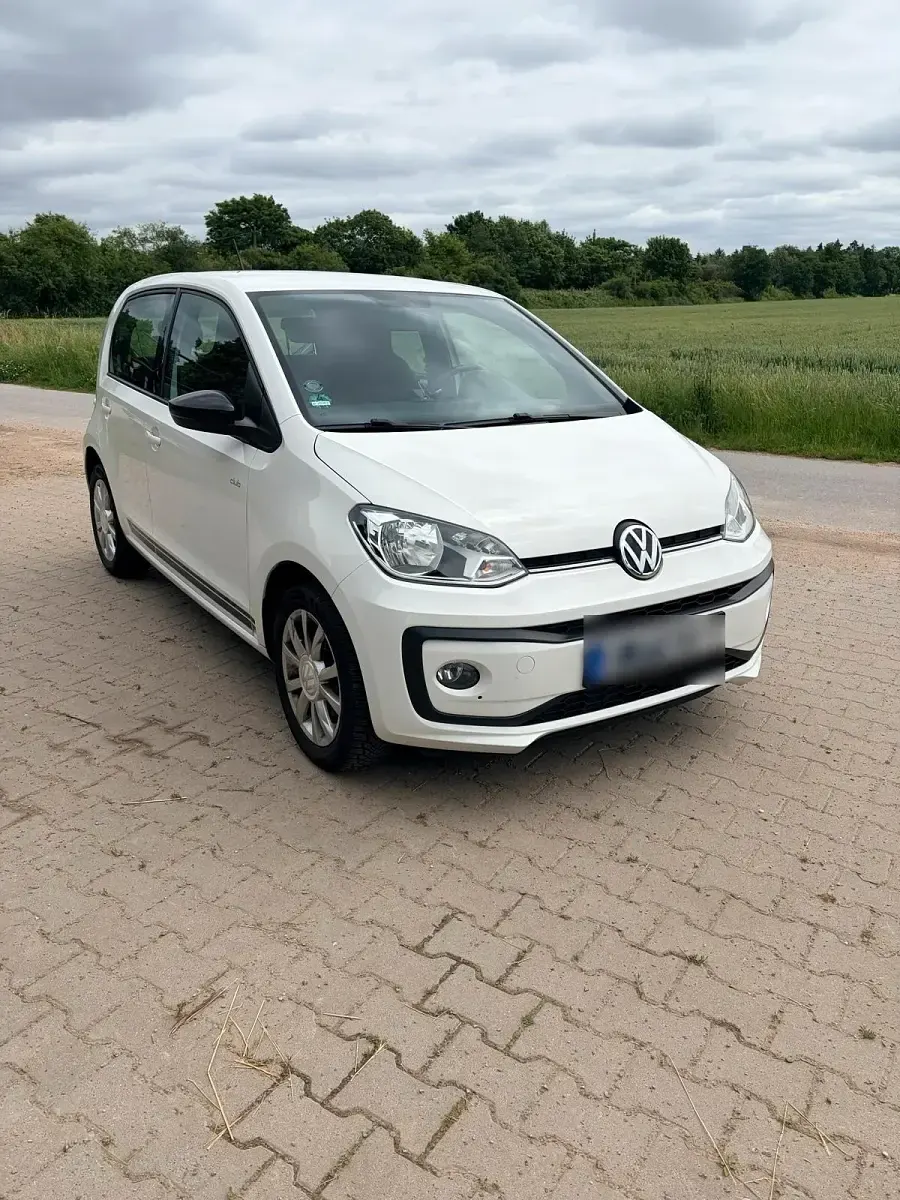 Gebraucht VW up! CLUB 60 PS (44 kW) 2017 Weiß Kleinwagen