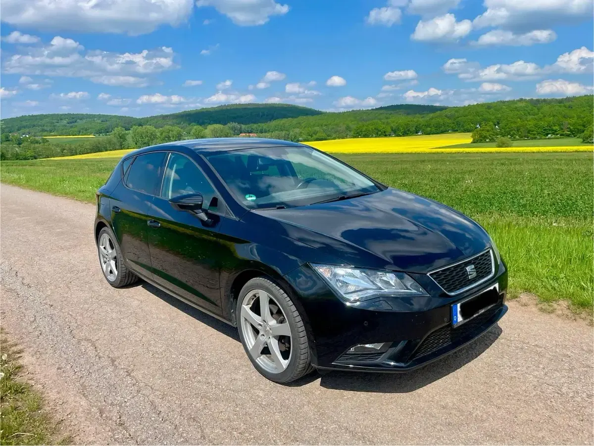 Gebraucht Seat Leon 150 PS (110 kW) 2015 Schwarz Kleinwagen