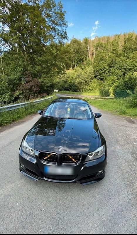 Gebraucht BMW 318 2009 Schwarz Kombi