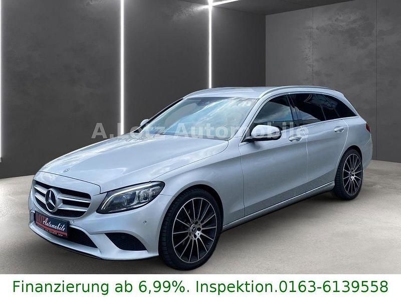 Gebraucht Mercedes C220 194 PS (142 kW) 2018 Silber Kombi