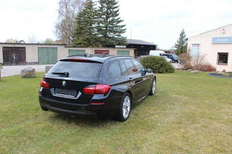 Gebraucht BMW 520 M Sport 190 PS (139 kW) 2015 Schwarz Kombi
