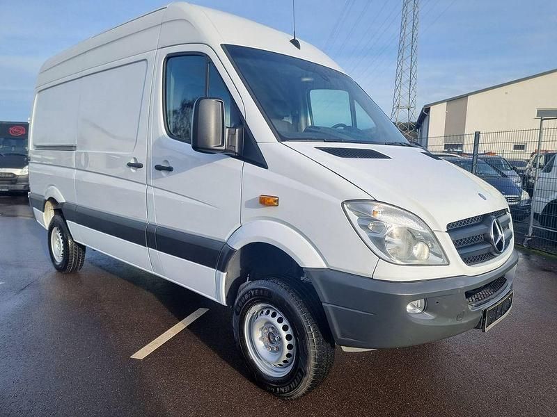 Gebraucht Mercedes Sprinter 190 PS (139 kW) 2011 Weiß Van